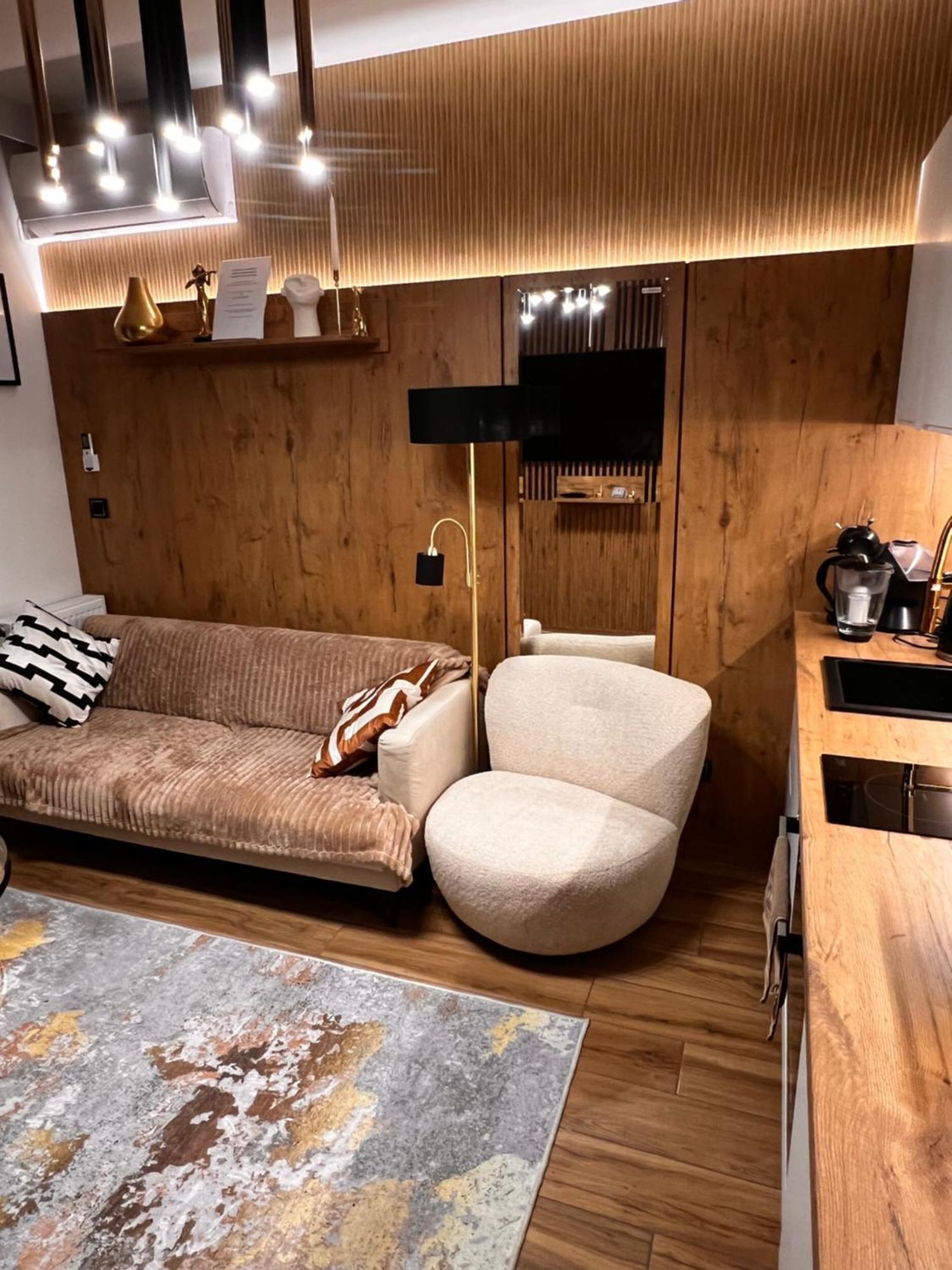Butikowy Apartament Konin Конин Екстериор снимка